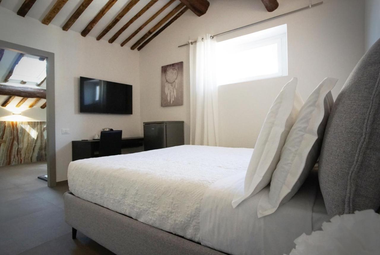New Moon Rooms La Spezia Exterior foto