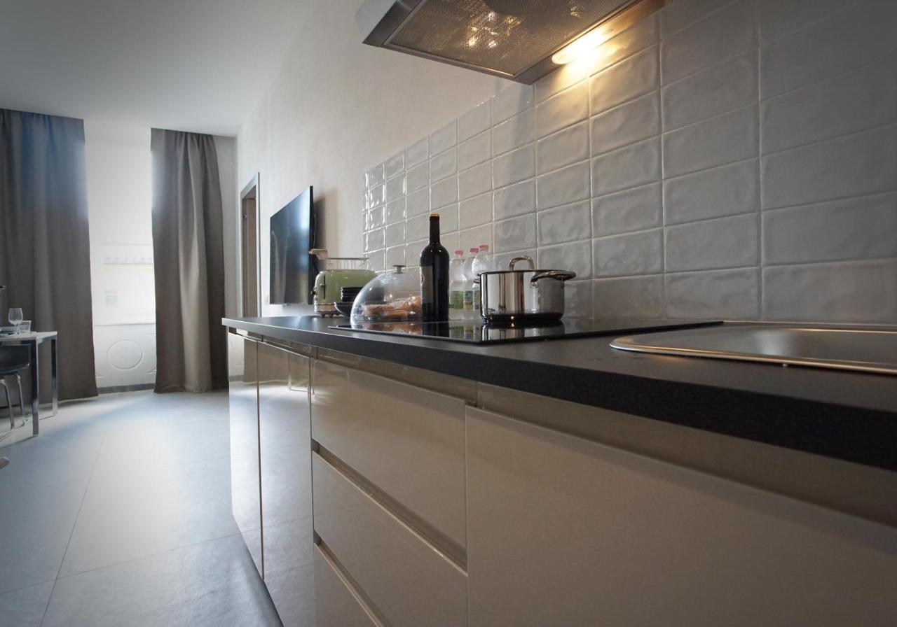 New Moon Rooms La Spezia Exterior foto