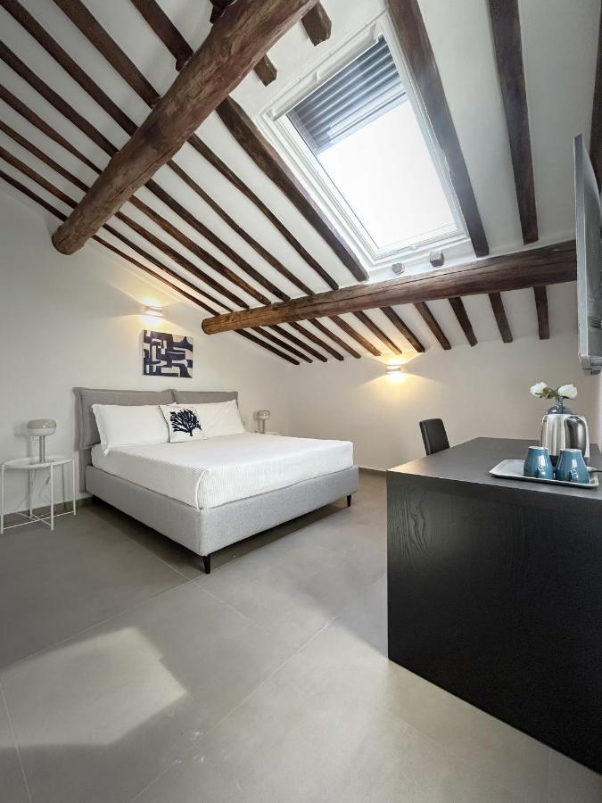 New Moon Rooms La Spezia Exterior foto