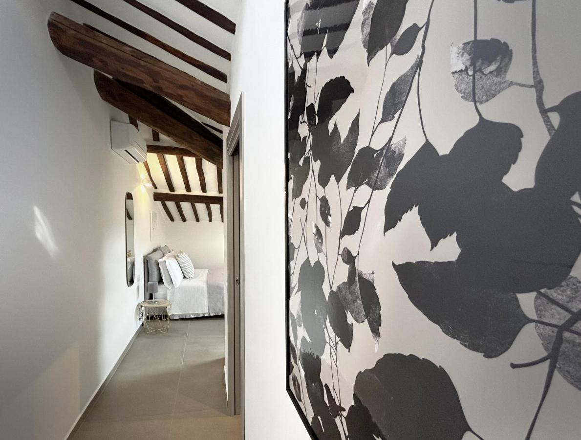 New Moon Rooms La Spezia Exterior foto