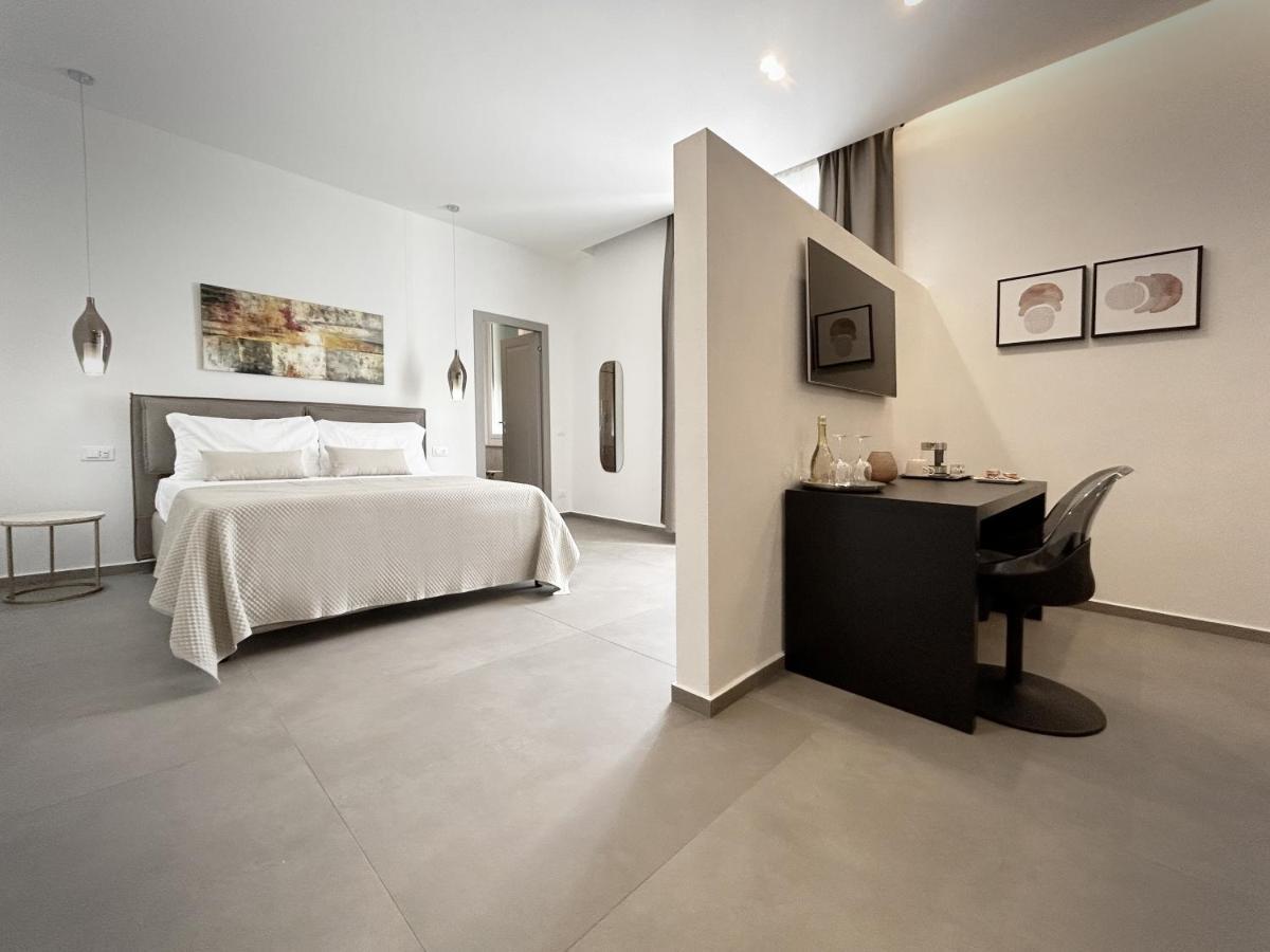 New Moon Rooms La Spezia Exterior foto